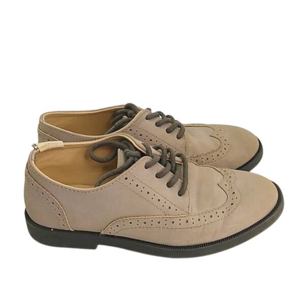 Gymboree Other - Gymboree Taupe Gray Wing Tip Dress Shoes